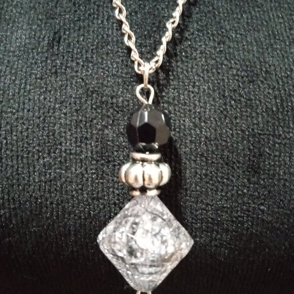 Women Fashion Elegant Clear & Black Rhinestone Silver Tassel Pendant Necklace - Picture 3 of 11